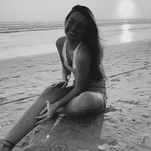 Meet your Posher, Mia